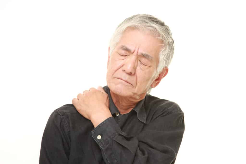 older man with shoulder pain